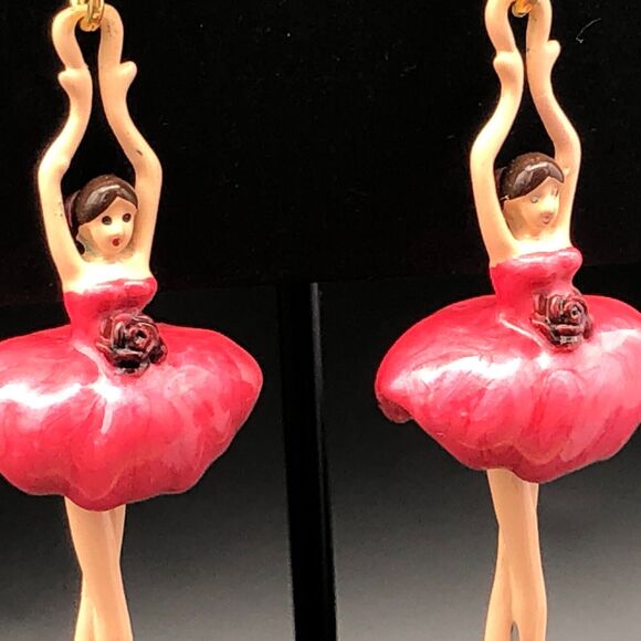 Les Néréides Earrings Ballerina Pas de Deux Rose Bud Pink Hand-Painted Stud Drop - Picture 3 of 5